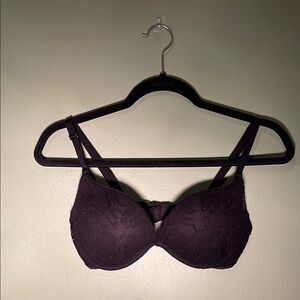 VS “The Lacie” Black 36C push-up bra with adjustable straps